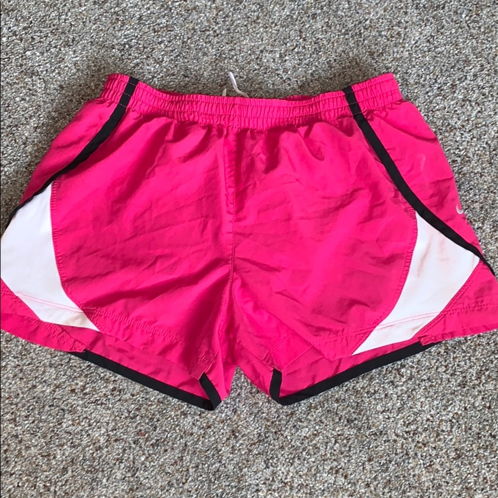 Nike women’s running shorts